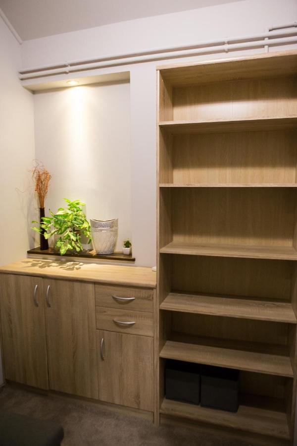 Appartamento Kikelet Apartman Szombathely Esterno foto